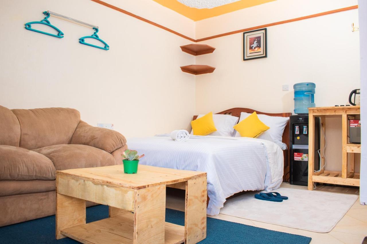 Nelly Fully Furnished Studios Найваша Екстериор снимка