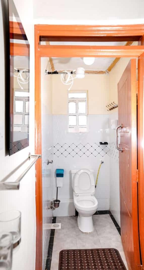 Nelly Fully Furnished Studios Найваша Екстериор снимка